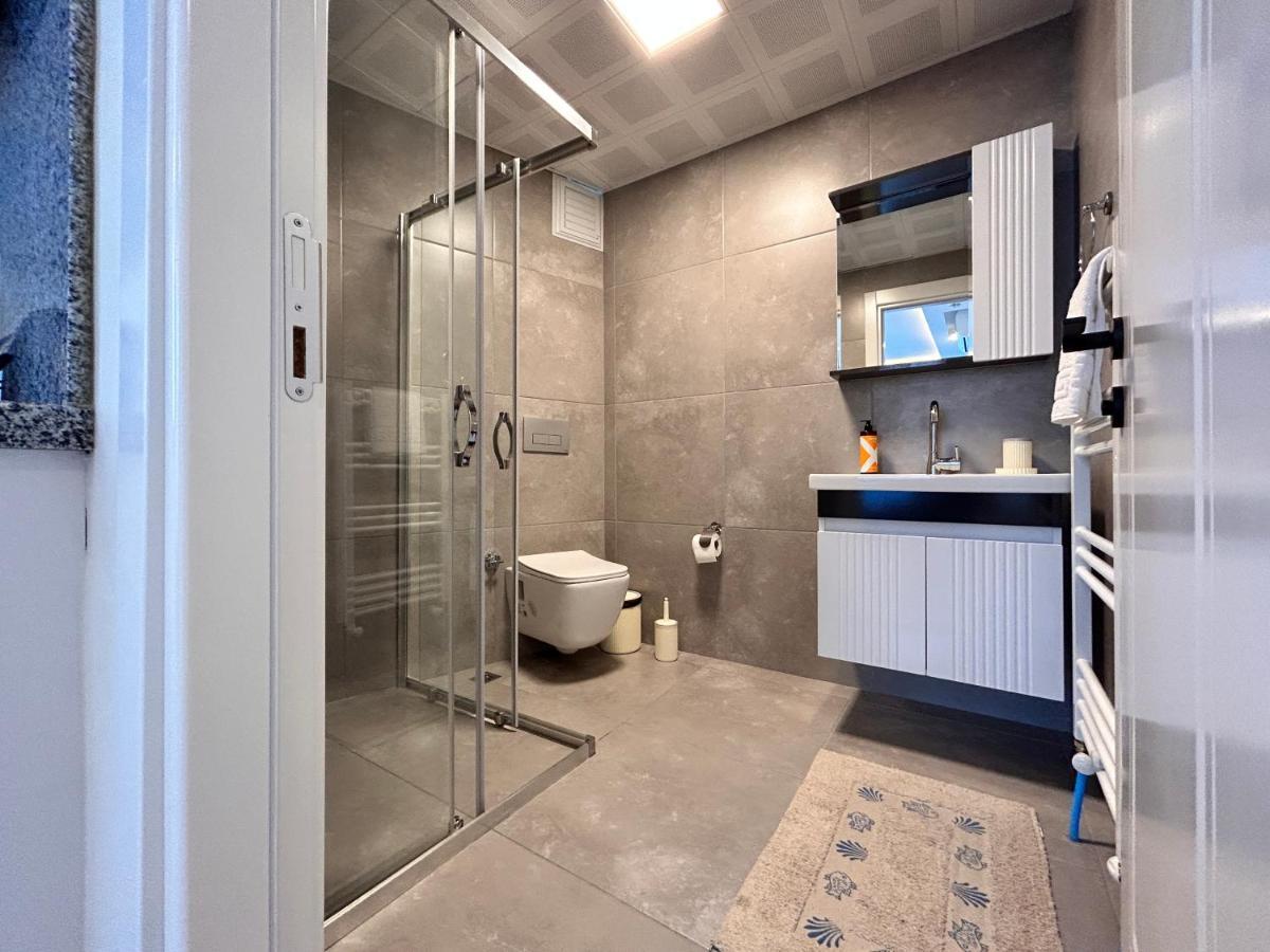 Hadrians Tower Aparthotel อันตัลยา ภายนอก รูปภาพ