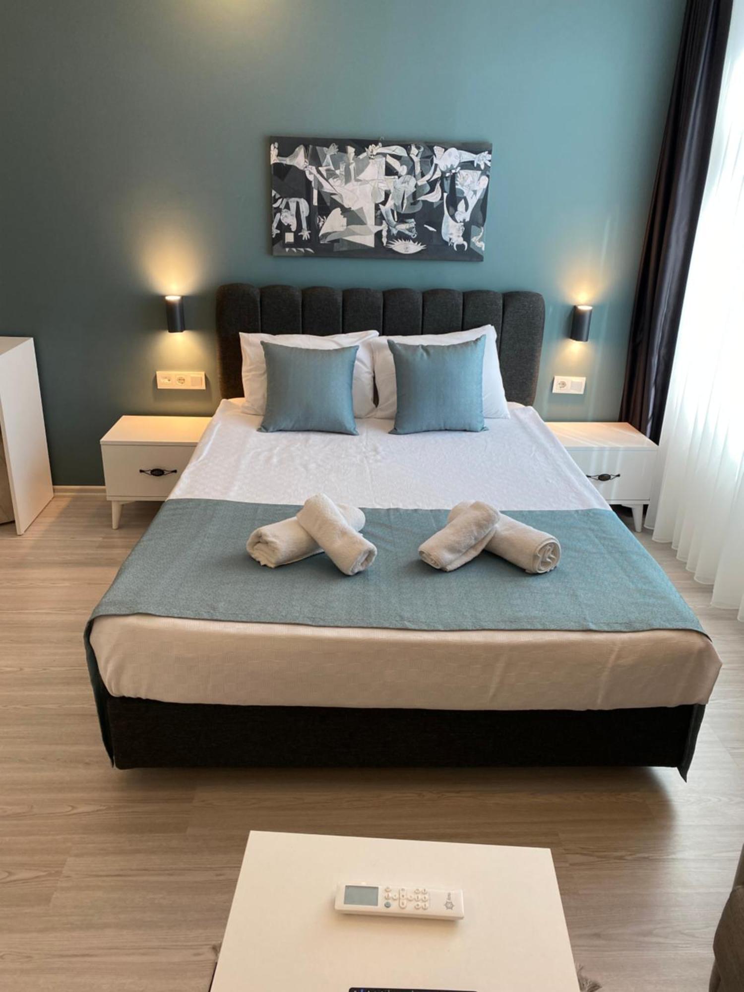 Hadrians Tower Aparthotel อันตัลยา ภายนอก รูปภาพ