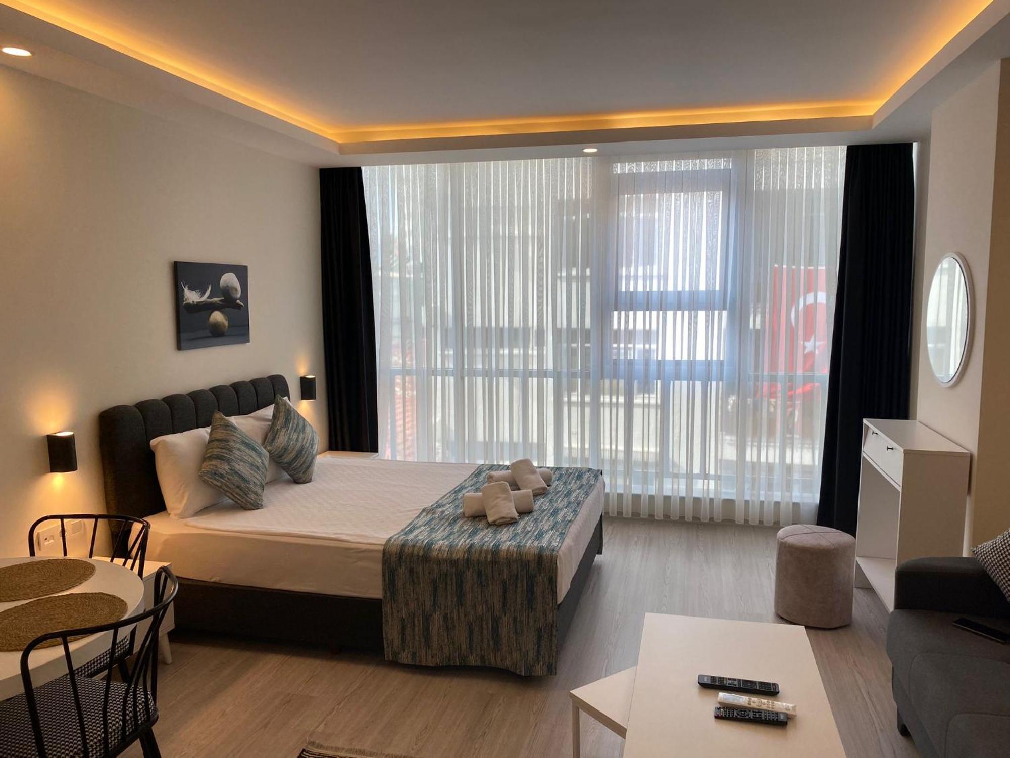 Hadrians Tower Aparthotel อันตัลยา ภายนอก รูปภาพ